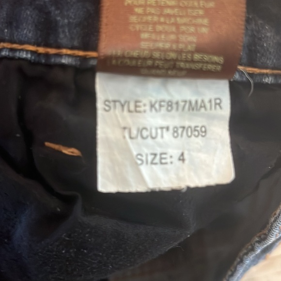 Kut from the Kloth Capri Jeans, Size 4 - Picture 8 of 10
